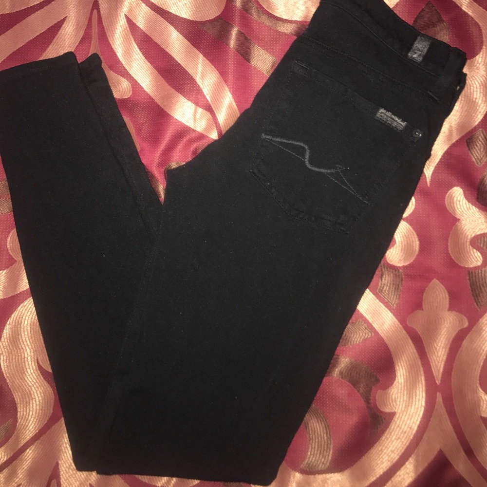 Black jegging skinny jeans